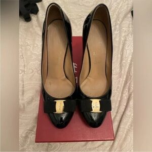 Ferragamo authentic heels Elegant Black Patent Leather Pumps with Gold Accent